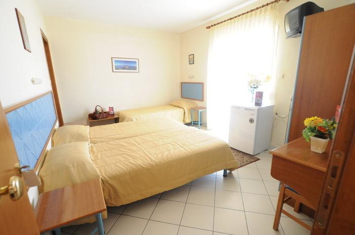 Dimitra Guesthouse Kastoria Room photo